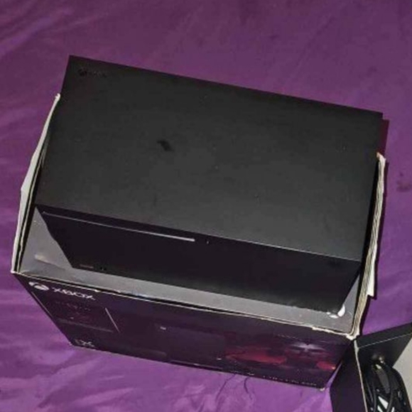 Xbox series X - Picture 4 of 5